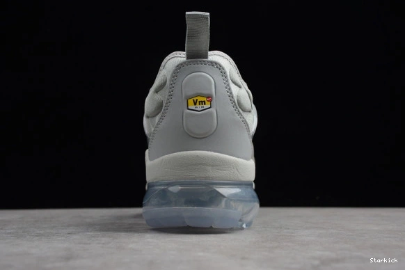 WOLF SILVER DARK GREY VAPORMAX OG00160 PLUS 0910